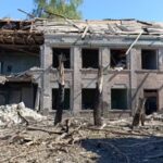 Окупанти завдали авіаударів по Боровій Харківської області, загинула людина