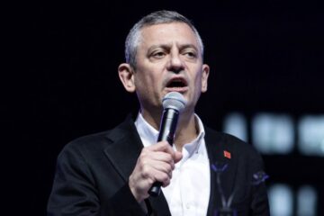 Головний лідер опозиції Туреччини зазнав нападу на тлі політичного загострення