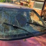 У Запорізькій області окупанти скинули вибухівку на цивільне авто