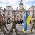 Українські військові взяли участь у параді у Великій Британії