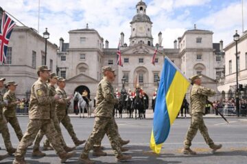 Головне за ніч та ранок вівторка, 6 травня: 200 боєзіткнень, атака дронів на Москву, українці на параді в Лондоні