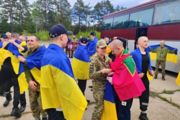 Головне за вівторок, 6 травня: удар балістикою по Сумах, атака на Запоріжжя, обмін полоненими
