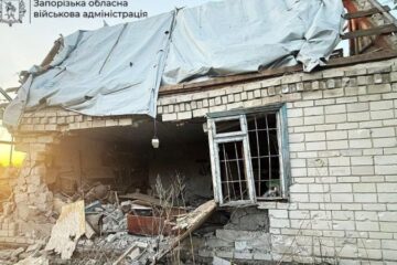 Чотири людини поранені внаслідок ворожої атаки на Запоріжжя
