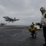 CNN: Сполучені Штати втратили за тиждень вже другий винищувач з авіаносця “Гаррі Трумен” в Червоному морі