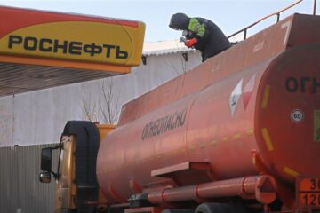 Дефіцит бюджету Росії різко зріс через падіння нафтових доходів і витрати на війну