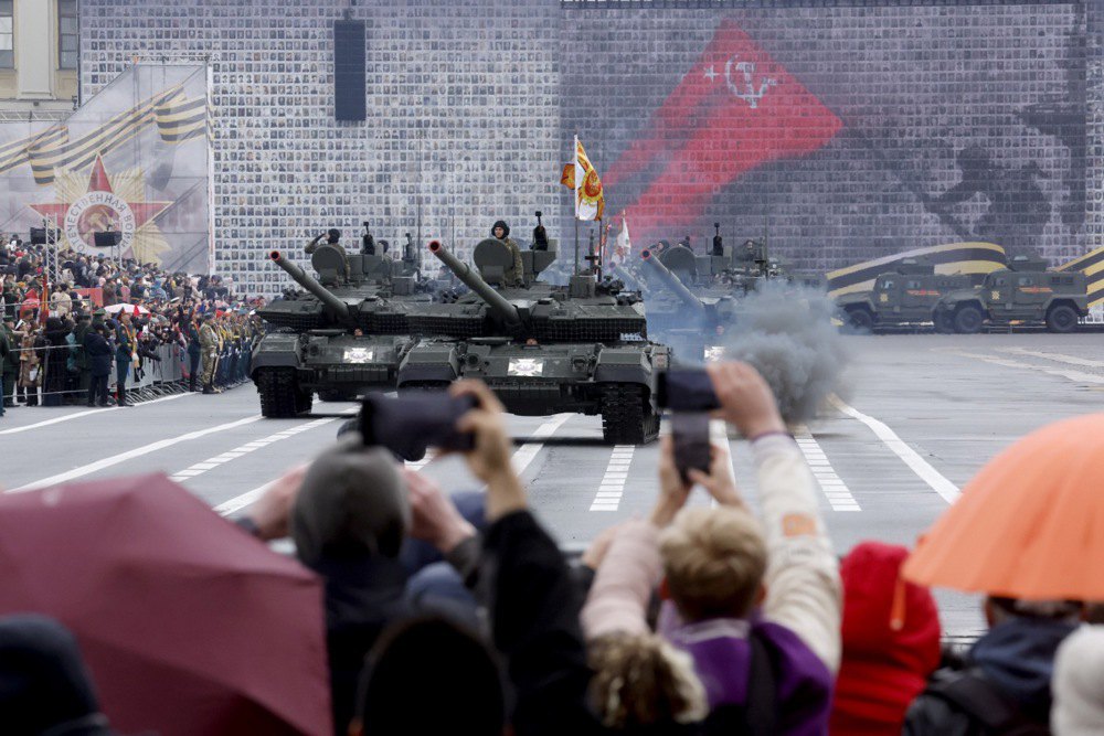 Військова техніка під час репетиції параду в Москві, 7 травня 2025 року.