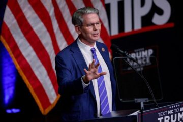 Міністр фінансів США назвав Путіна військовим злочинцем