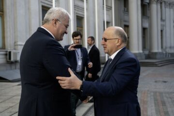 ​Київ відвідав єврокомісар з оборони Кубілюс