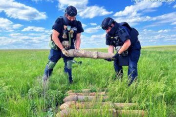 На Кіровоградщині сапери ДСНС вилучили 6 фугасних мін часів Другої світової війни