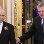 Фіцо пообіцяв Путіну ветувати відмову ЄС від російських енергоносіїв
