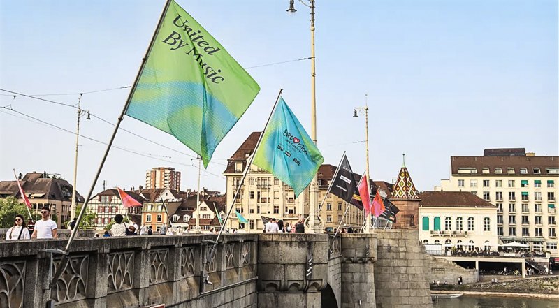 Вулиці Базеля в очікуванні пісенного конкурсу Євробачення 2025