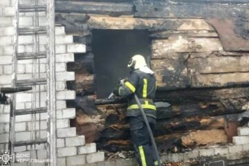 У Білозерці через російську атаку 10-річна дитина опинилася під завалами будинку