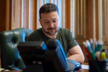 Зеленський у першій телефонній розмові із Папою Римським Левом XIV запросив його до України