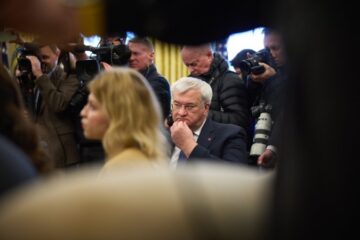 Сибіга: Росія повністю ігнорує вимогу припинення вогню і атакує по всьому фронту