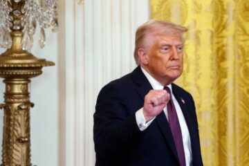 Трамп сподівається, що переговори у Стамбулі будуть продуктивними