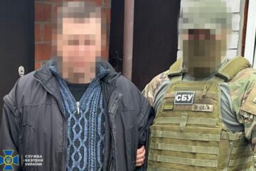 ​СБУ затримала двох безробітних, які наводили удари росіян по Дніпру та Краматорську