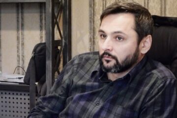 Білоус звільнився з посади керівника Молодого театру