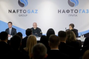 Шмигаль представив колективу НАК «Нафтогаз України» нового керівника – Сергія Корецького