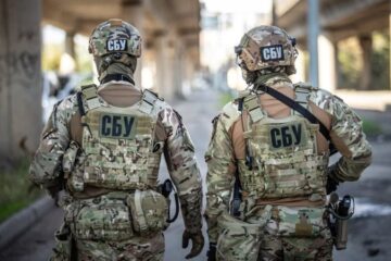 Виправдовували злочини РФ: СБУ викрила російських пропагандистів у чотирьох містах України