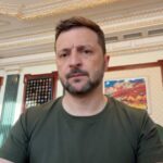 Зеленський: очікую, хто прибуде від Росії, і тоді буду визначати, які кроки варто робити Україні