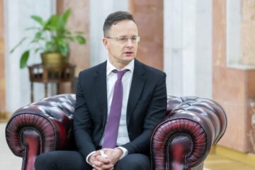 Міністри закордонних справ Польщі та Угорщини посварились через Україну