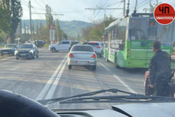 Дрони атакували Крим, у районі складу боєприпасів спалахнула пожежа