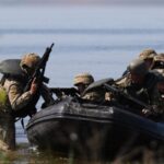 Сили оборони: армія РФ проводить перегрупування військ для спроби захоплення острівної зони Дніпра