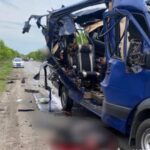 Свідоме вбивство цивільних: росіяни вбили сімʼю під час удару по рейсовому автобусу у Білопіллі на Сумщині