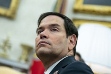 Рубіо заявив, що передав Лаврову “потужний мирний план” і заклик Трампа “припинити цю війну”