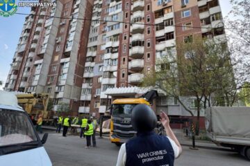 У Харкові ворожі обстріли пошкодили понад 12 тисяч будівель