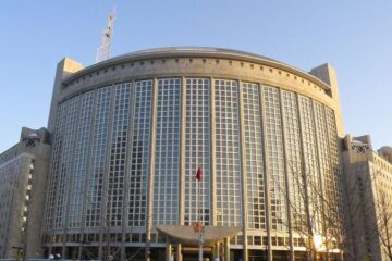 Китай “підтримав прямий діалог” Росії і України