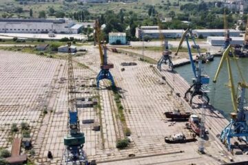 Білгород-Дністровський порт до кінця року налагодить транзит вантажів з Азії в Європу через румунський Галац