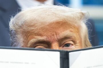 NYT: після розмови з Путіним Трамп заявив Зеленському, що Росія та Україна повинні самі знайти рішення війни