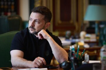 Зеленський обговорив із Генсеком НАТО наступні кроки тиску на РФ для припинення вогню
