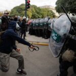 Десятки людей зазнали травм під час мітингу в Буенос-Айресі