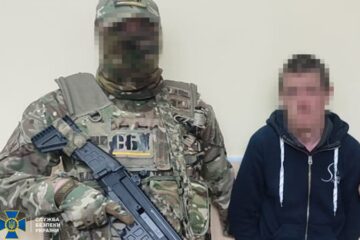 Затримали 40-річного ІТ-фахівця, який готував атаки ворога на Костянтинівку