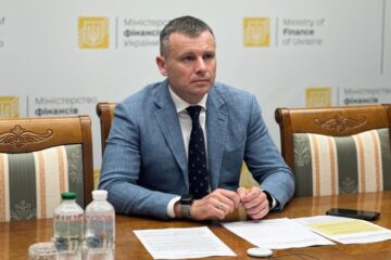 За три роки Україна отримала від партнерів понад $133 млрд фінансової допомоги, – Мінфін