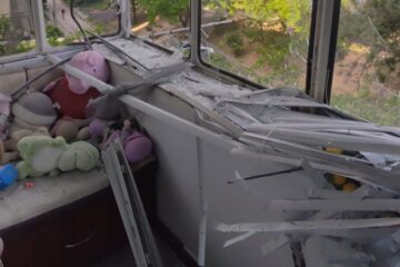 Російські окупанти атакували Дніпропетровщину дронами та били з артилерії, є постраждала