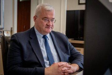 Сибіга: в закордонних архівах знайшли унікальні історичні документи Пилипа Орлика