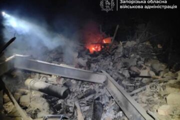 ОВА: росіяни завдали авіаудару по селу Долинка на Запоріжжі, серед жертв — діти