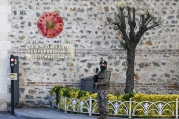 У Туреччині затримали 28 осіб у рамках корупційного розслідування