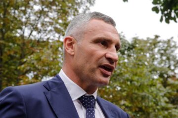 Кличко: «Я колись казав, що в нашій країні пахне авторитаризмом. Зараз – смердить»