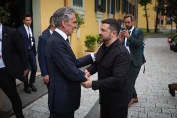 Лідери України та Нідерландів обговорили продовження військової підтримки