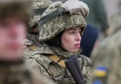 Міноборони розробило зимову форму для жінок