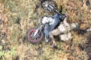 «Тактика „хвиль“ і авось» — на Півдні триває масова утилізація ворожого мотозаліза
