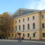 Новий академічний корпус-пам’ятку Києво-Могилянської академії розбирають попри заборону