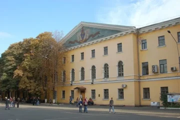 Новий академічний корпус-пам’ятку Києво-Могилянської академії розбирають попри заборону
