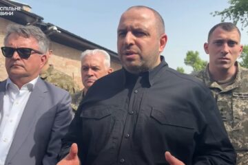 Рустем Умєров повідомив, які питання обговорювалися на зустрічі з росіянами у Стамбулі
