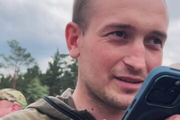 «Мама, я живий», — перший дзвінок українського полоненого після звільнення розчулив соцмережі