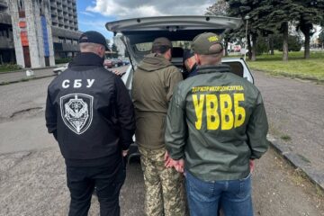 Піші тури до Європи — на Закарпатті викрили прикордонника, який був поводирем в ухилянтів